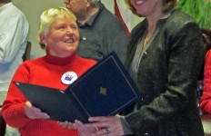 Saratoga Springs Mayor Joanne Yepsen presents Proclamation to LWV Barb Thomas